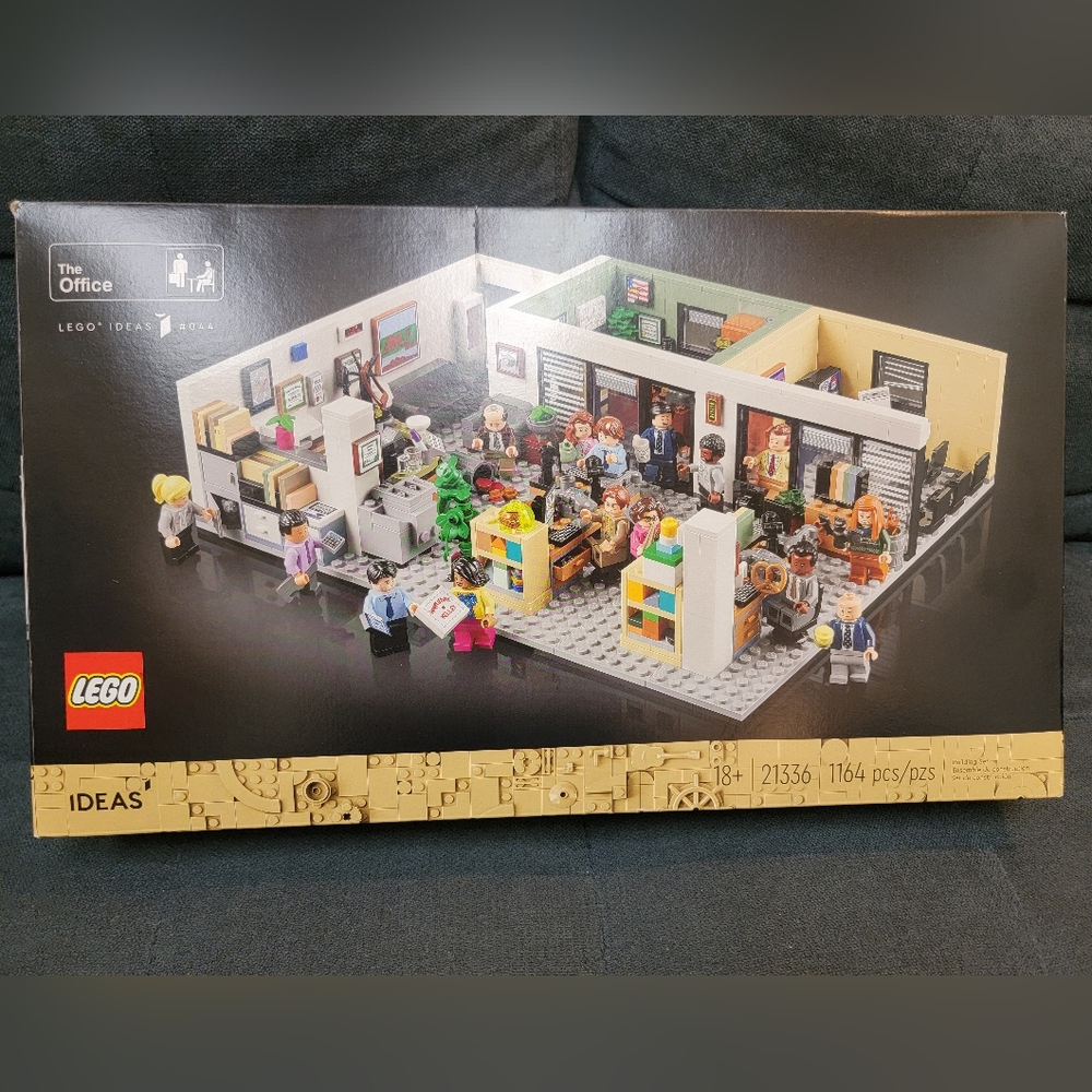 The Office LEGO Set, Dunder Mifflin, Michael Scott, New, Open Box